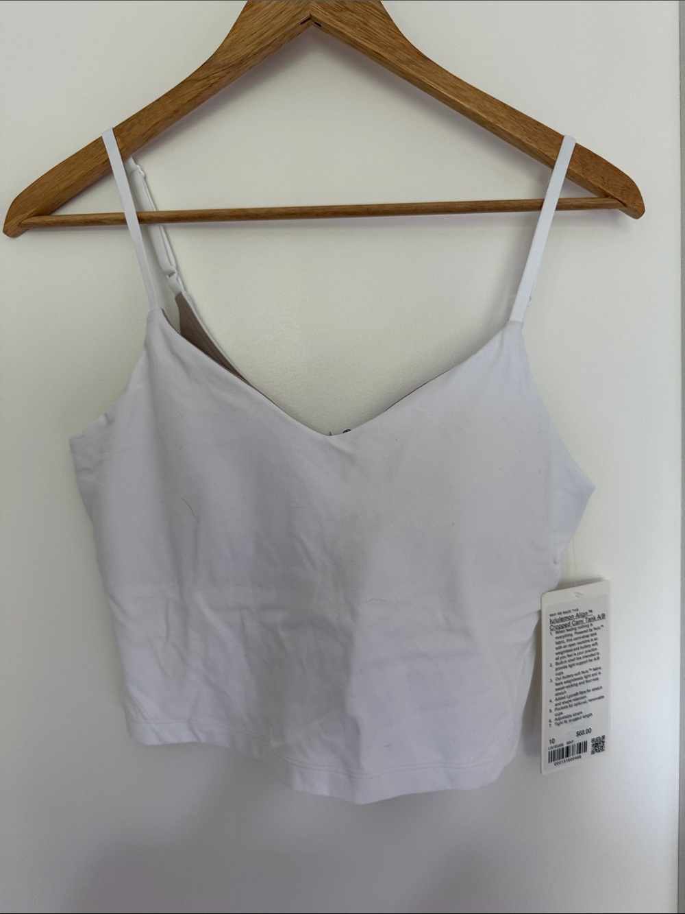 Lululemon Women's White Cropped V-Neck Spaghetti Strap Tank Top